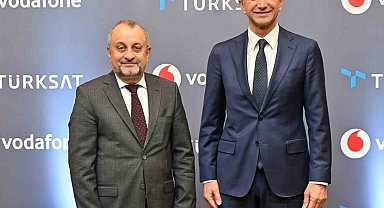 Türksat ve Vodafone'dan fiber altyapıda stratejik iş birliği
