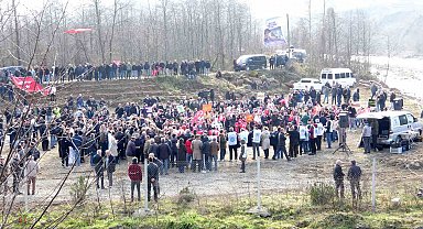 Türkülere konu olan Gelevera Deresi kenarına yapılması planlanan çöp depolama alanına tepki