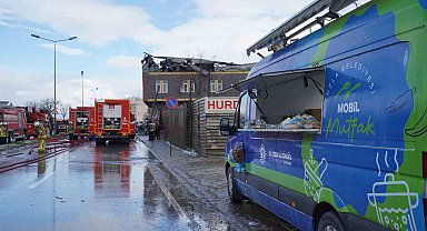 Tuzla Belediyesi'nden yangından etkilenen vatandaşlara destek