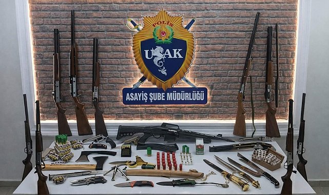 Uşak'ta galericiler sitesinde asayiş denetimi