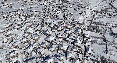 Uşak'ta kartpostallık kar manzaraları