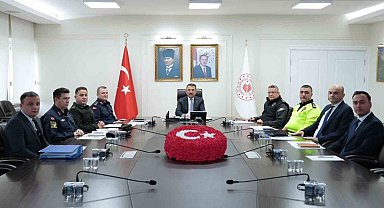 Vali Hacıbektaşoğlu başkanlığında güvenlik toplantısı yapıldı