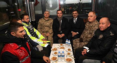 Vali Karakaya'dan yeni yıl ziyaretleri