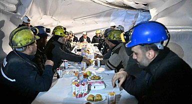 Vali Özkan, yeni yılı madencilerle birlikte karşıladı