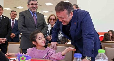 Vali Sözer, 'Çocuk Gelişimi Öğrencileri Materyalde Buluşuyor' etkinliğine katıldı