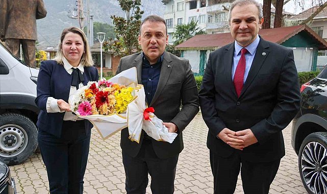 Vali Sözer, Bayırköy Belediyesinde incelemelerde bulundu