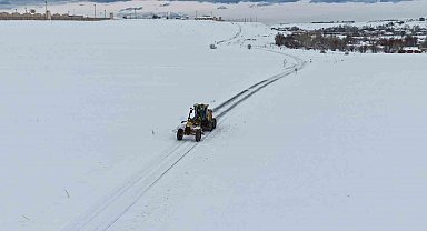 Van'da 283 yerleşim yerinin yolu kapandı