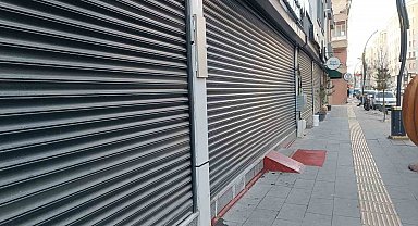 Van'da elektrik kesintisi esnafı mağdur etti