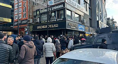 Van'da kuyumcunun altın ve paralarla kayıplara karıştı iddiası