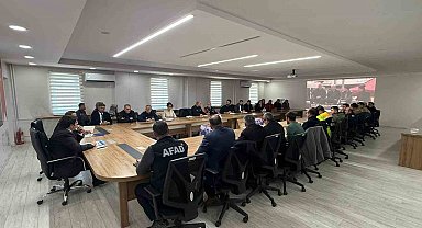 Van'da olumsuz hava şartlarına karşı tedbirler ele alındı