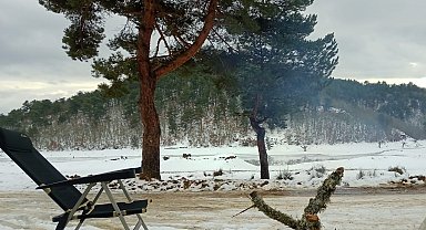 Yağan kar sonrası Adliye Göledi piknikçilerin akınına uğradı