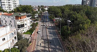 Yağış sonrası bozulan yollar onarılıyor