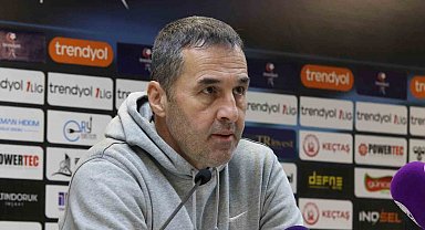 Yalçın Koşukavak: "Oyunun 30 dakikasında hava şartlarıyla uğraştık"