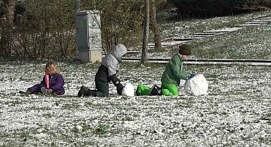 Yalova yeni yılı karla karşıladı