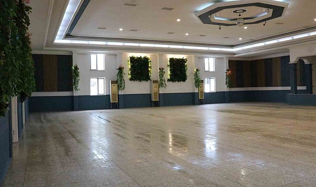 Yenipazar'da kışlık düğün salonu yenilendi