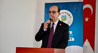 Yeşilyurt Belediyesi'nden öğrencilere TYT-AYT kaynak kitap desteği