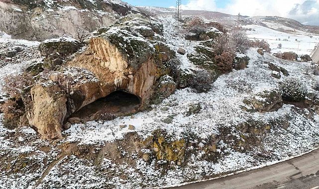 Yolcuların dinlendiği Kara Mağara'nın ismi değişse de izleri kaldı