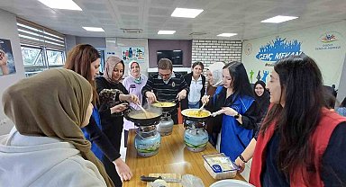 Yöresel lezzetler atölyesinde kuymak keyfi