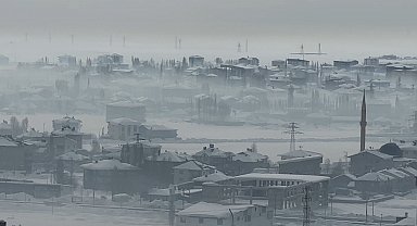 Yüksekova-Ankara uçak seferi iptal edildi