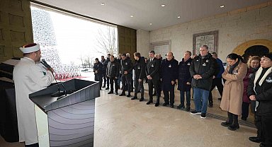 Yüksel Okçuoğlu için Tüpraş Stadyumu'nda tören düzenlendi