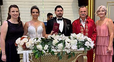 Yunusemre'de 2025 yılında bin 464 çift dünyaevine girdi