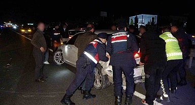 Zincirleme kazada 3 sürücüden 2'si ehliyetsiz 1'i hem ehliyetsiz hem alkollü çıktı