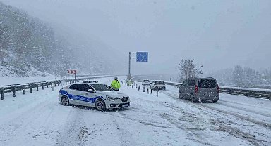 Zonguldak'ta 198 köy yolunu açmak için çalışmalar sürüyor