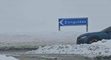 Zonguldak'ta kar etkili oldu