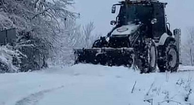 Zonguldak'ta kar yağışı nedeniyle 82 köy yolu ulaşıma kapandı