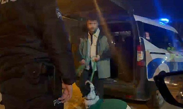 1.55 promil alkollü yakalanan ve 14 bin TL ceza kesilen sürücü, karakola köpeğiyle gitti