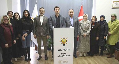 28 Şubat'ın yıl dönümünde AK Parti Uşak İl Başkanlığı'ndan 81 ilde eşzamanlı açıklama