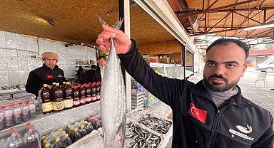 'Askıda balık' uygulaması ihtiyaç sahiplerinin yüzünü güldürdü