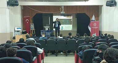 'Dijital Farkındalık ve Siber Güvenlik Semineri' gerçekleştirildi