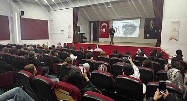 'En İyi Narkotik Polisi Anne' projesi kapsamında madde bağımlılığı eğitimi