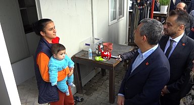 'Eşimin geliri yok, işsiz' diyen kadının kocasının sigortalı işte çalıştığı ve 3 araçları olduğu ortaya çıktı