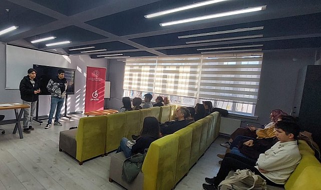 'GençTek Eskişehir İl Organizasyon Öğrenci Ekibi Toplantısı' yapıldı