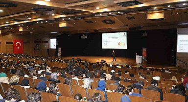'Üniversite Yolunda Sınav Stratejileri' etkinliği yapıldı