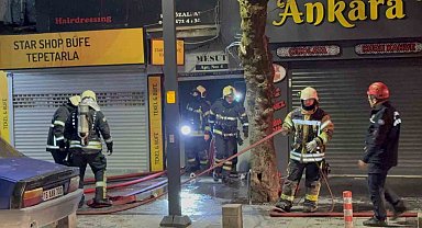 7 katlı binanın çatısında korkutan yangın