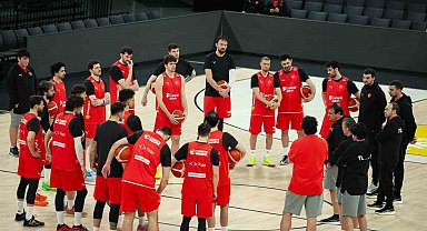 A Milli Erkek Basketbol Takımı, Sırbistan maçı hazırlıklarına başladı