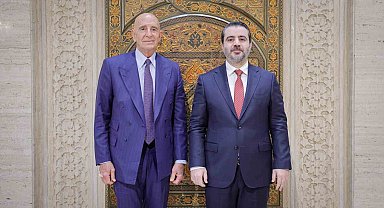 ABD'li Özel Temsilci Barrack, Suriye Dışişleri Bakanı Şeybani ile görüştü