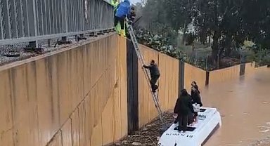 Adana'da metrekareye 138 kilogram yağış düştü, bin 257 su baskını meydana geldi