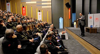 Adana'da orman teşkilatına yönelik etkili iletişim ve liderlik eğitimi düzenlendi