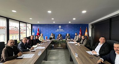 AK Parti Bilecik'te Ramazan ayı çalışmaları değerlendirildi