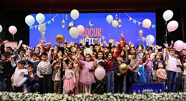 AK Parti İstanbul İl Başkanlığı'nda geleneksel çocuk iftarı düzenlendi