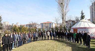 AK Parti Kayseri Teşkilatı; istişare toplantısında bir araya geldi