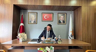 AK Partili Köroğlu'ndan Başkan Erdem'e sert tepki: "Belediyecilik sahnede koşarak değil, sokakta hizmetle yapılır"