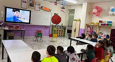 Akçakoca'da minik öğrencilere ağız ve diş sağlığı eğitimi