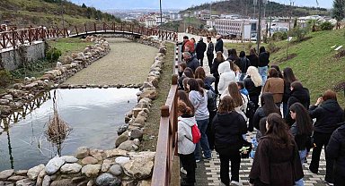 Akçakocalı öğrenciler botanik bahçesine hayran kaldı