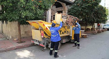 Akdeniz'de çöp taksilerle ani biriken atıklara hızlı çözüm