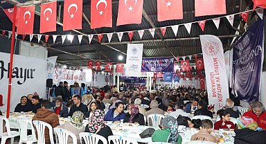 Akdeniz'de ilk iftar sofrası kuruldu